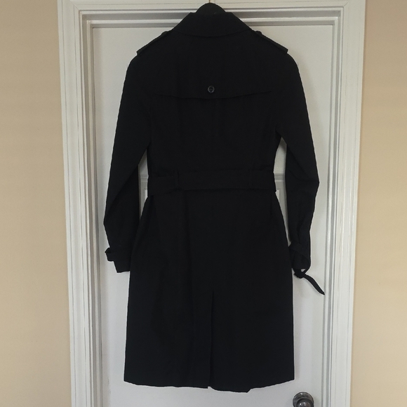 Burberry Classic Black Belted Trench Coat - Picture 4 of 11